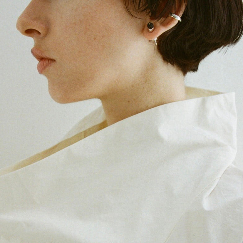sussus. / LAVA Single Earring（LA4124） – Fuligo / Fuligoshed