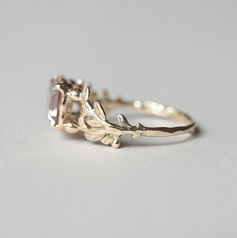 新品タグ付き♡CARAMEL ナップサック　flower ring Paradise Flower Cocktail Ring | Kate Spade New York