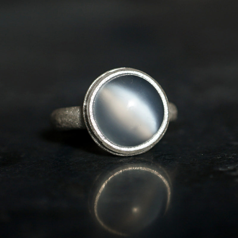 Kuraishi Takamichi / 鍛金の指環 ムーンストーン 1号 – Fuligo