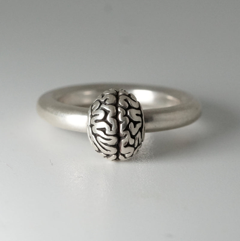 IN OUT DESIGN / Brain Ring BK – Fuligo / Fuligoshed