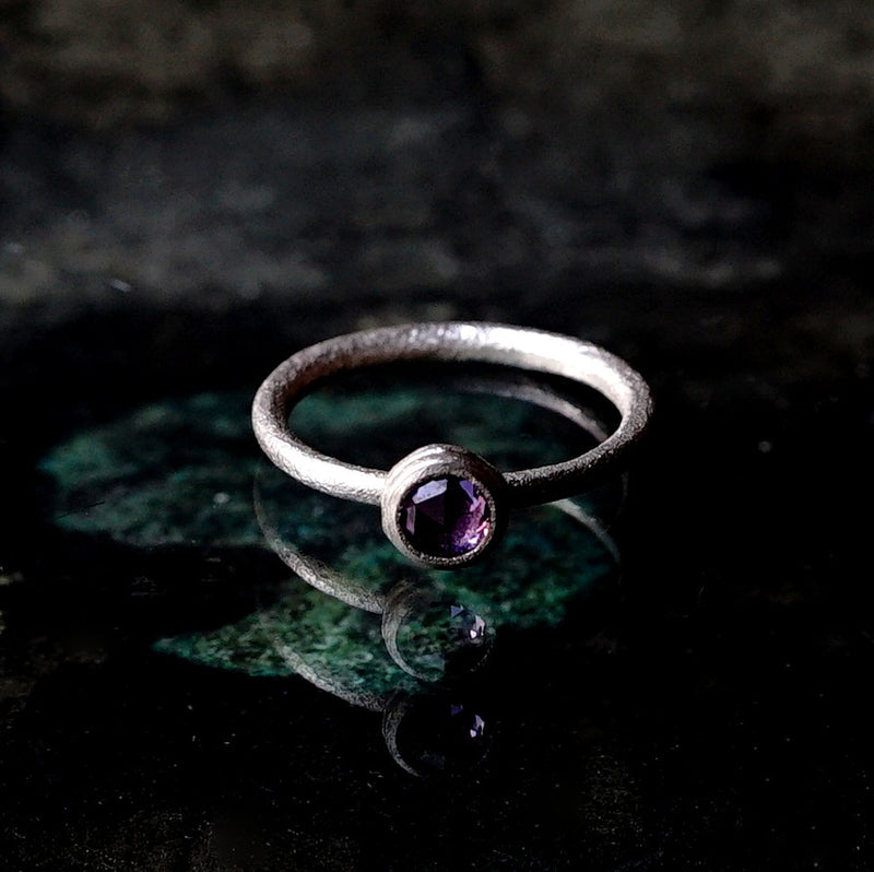 Kuraishi Takamichi / 鍛金の指環 ピンクサファイア 11.5号 – Fuligo