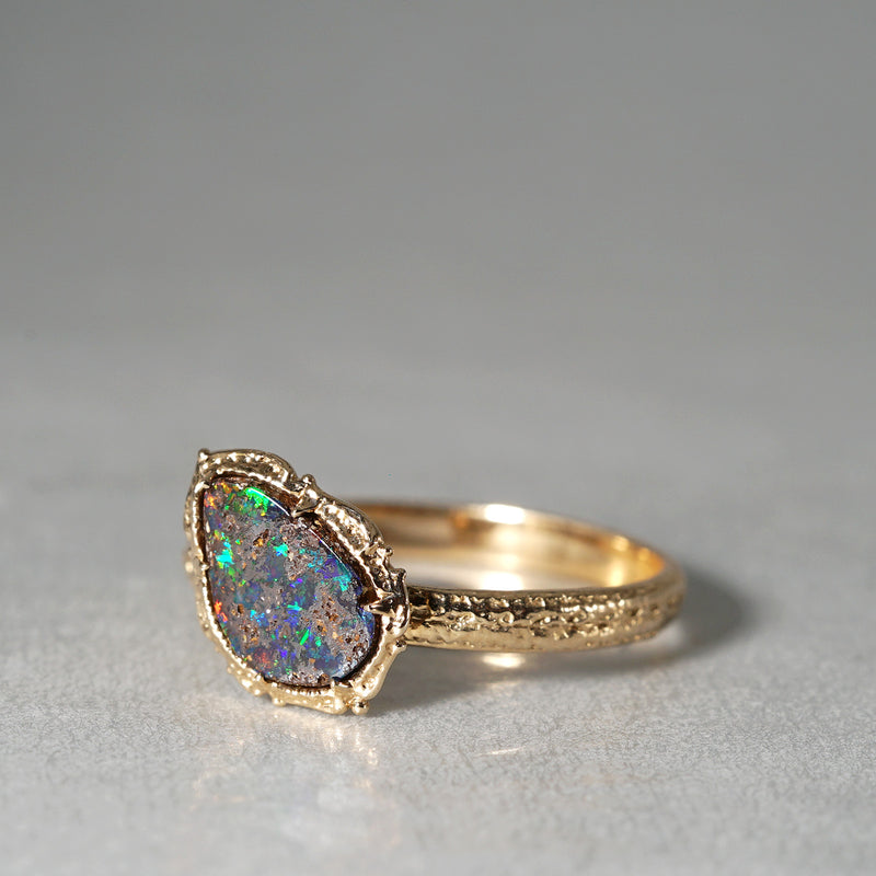 Time / ボルダーオパール F2601004 – Fuligo / Fuligoshed