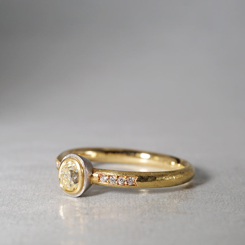 GICLAT / K18YG/Pt900 x Diamond (oldcut) 0.31ct, diamond 0.04ct