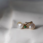 MINIMUMNUTS/ keshi pearl ear cuff Emerald