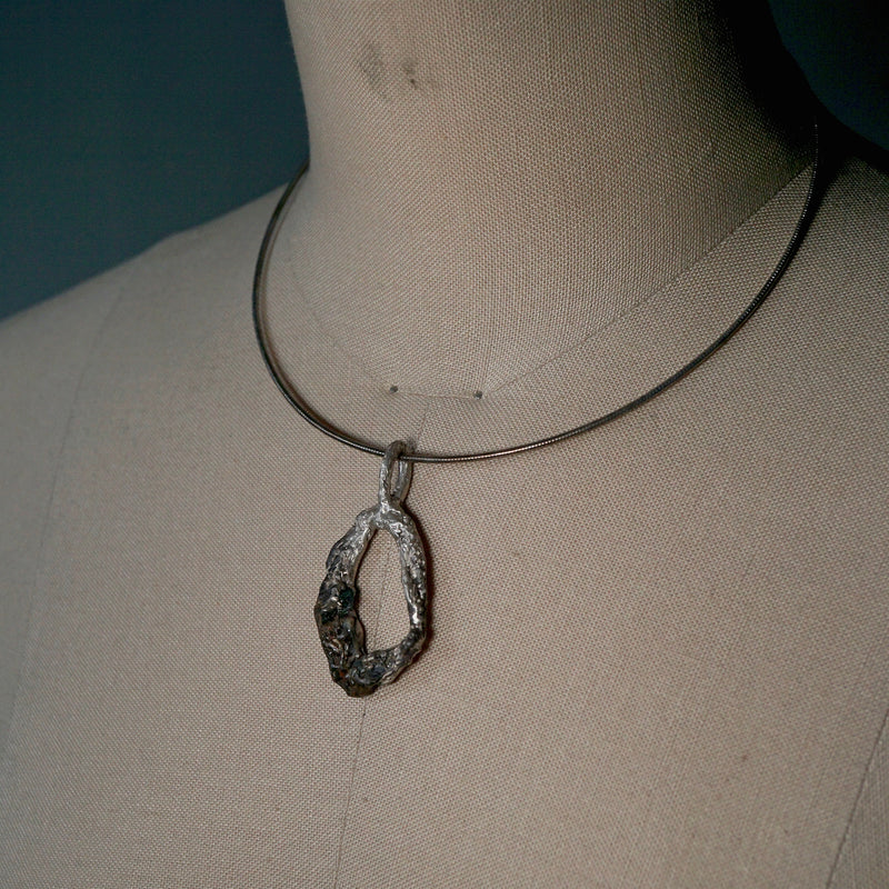 yuka ishikawa / eternal soul Necklace サファイア – Fuligo / Fuligoshed