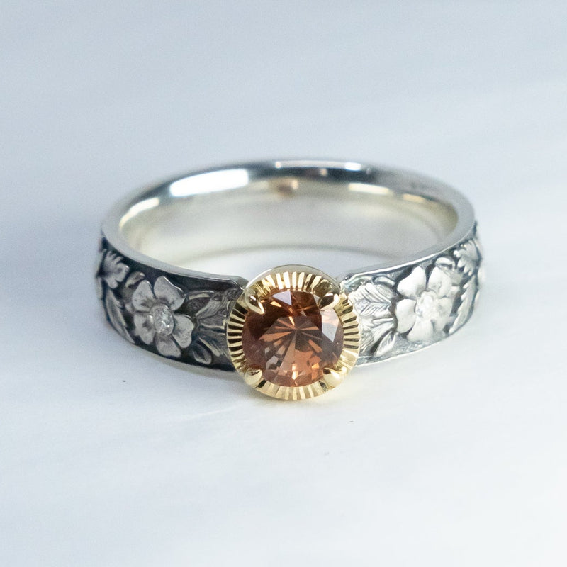 MIO JEWELRY / Botanicum Donum オレンジサファイア 花甲丸リング 128