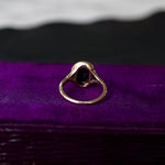 VINTAGE JEWELRY/  Onyx cameo ring K9
