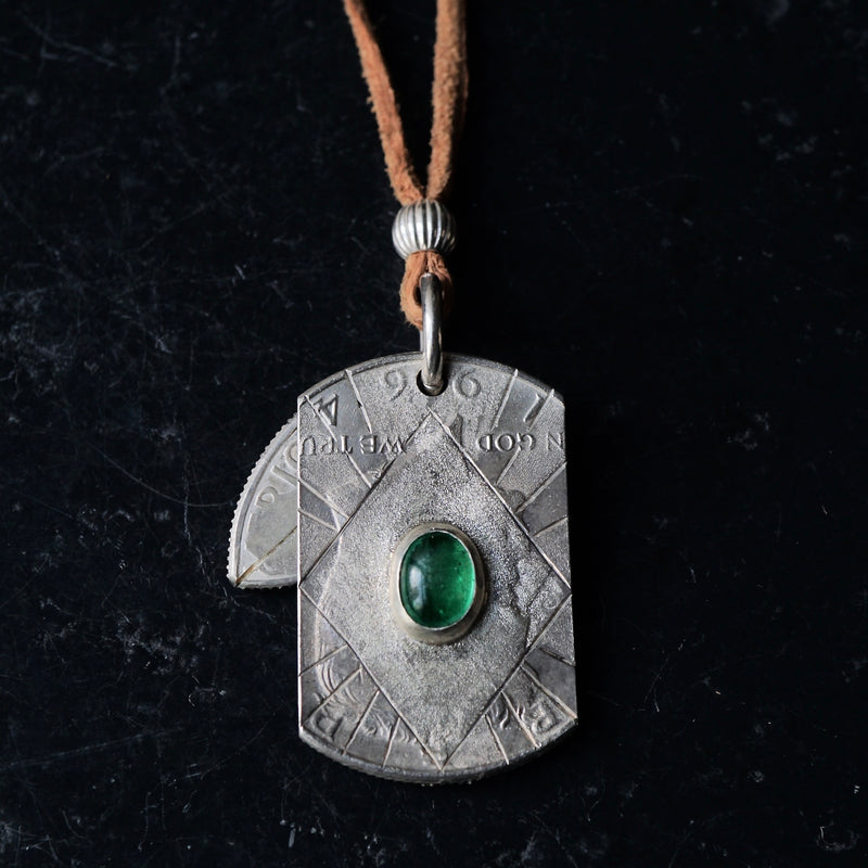BIG TREE / Half Dollar Coin Pendant エメラルド – Fuligo / Fuligoshed