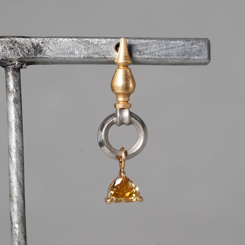 小物・アクセサリー KANE 7/26 限定】KANOE / Spindle Charm Earring OAK-PSDCM-YGPT-8-15ZA