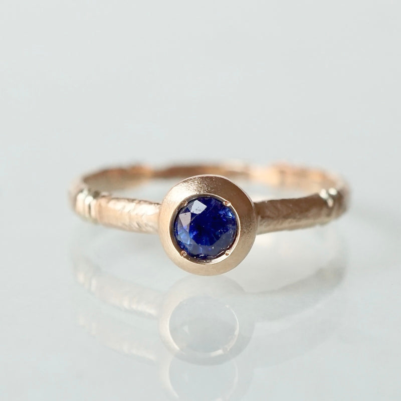 GERMEDEUR スフェーン モンタナサファイア K10 リング GERMEDEUR / Color Stone Ring サファイア – Fuligo / Fuligoshed