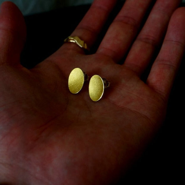 Hiroko Miyamoto / 楕円ピアス