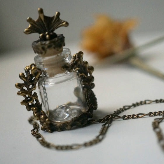 cocoon 魔女の薬ネックレス 真鍮