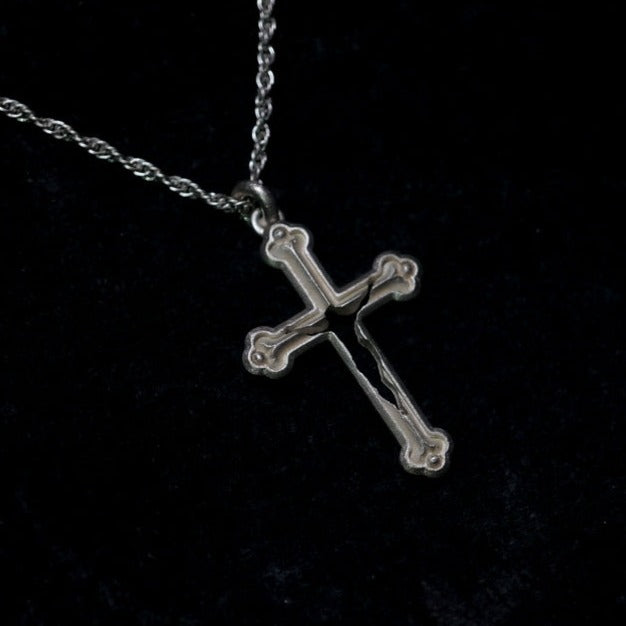 GIFTED / missing ネックレス - CROSS × YES -　(white）