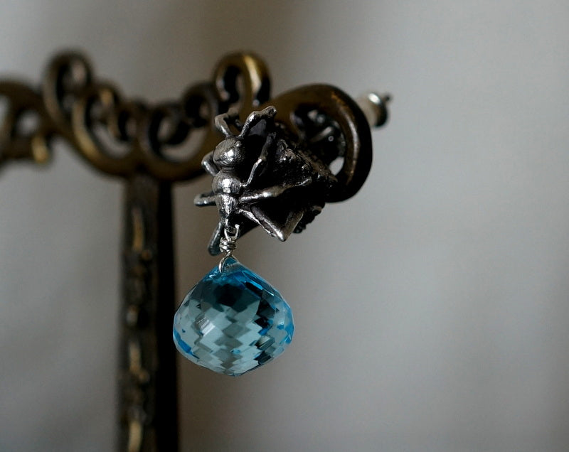 cocoon/ミツツボアリピアス シルバー(トパーズ)