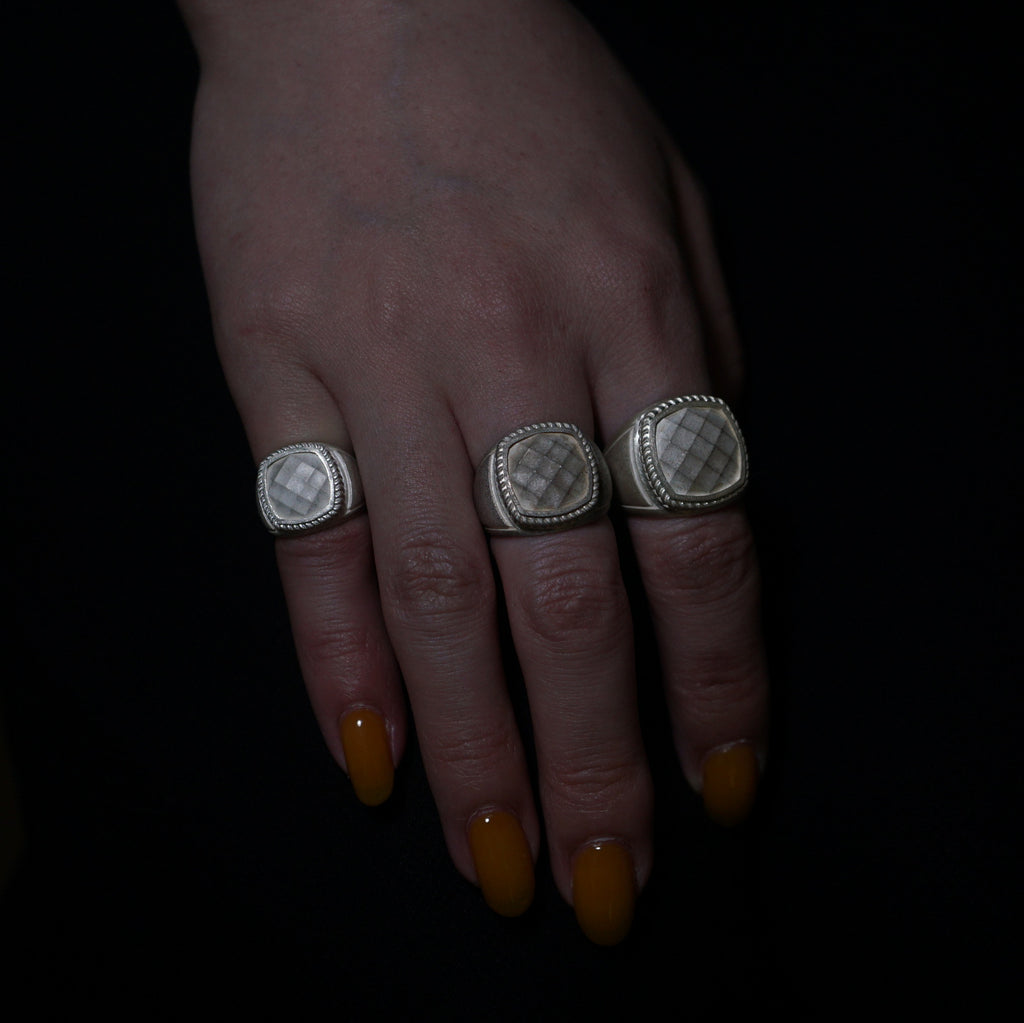 GIFTED/ ARCHE RING S