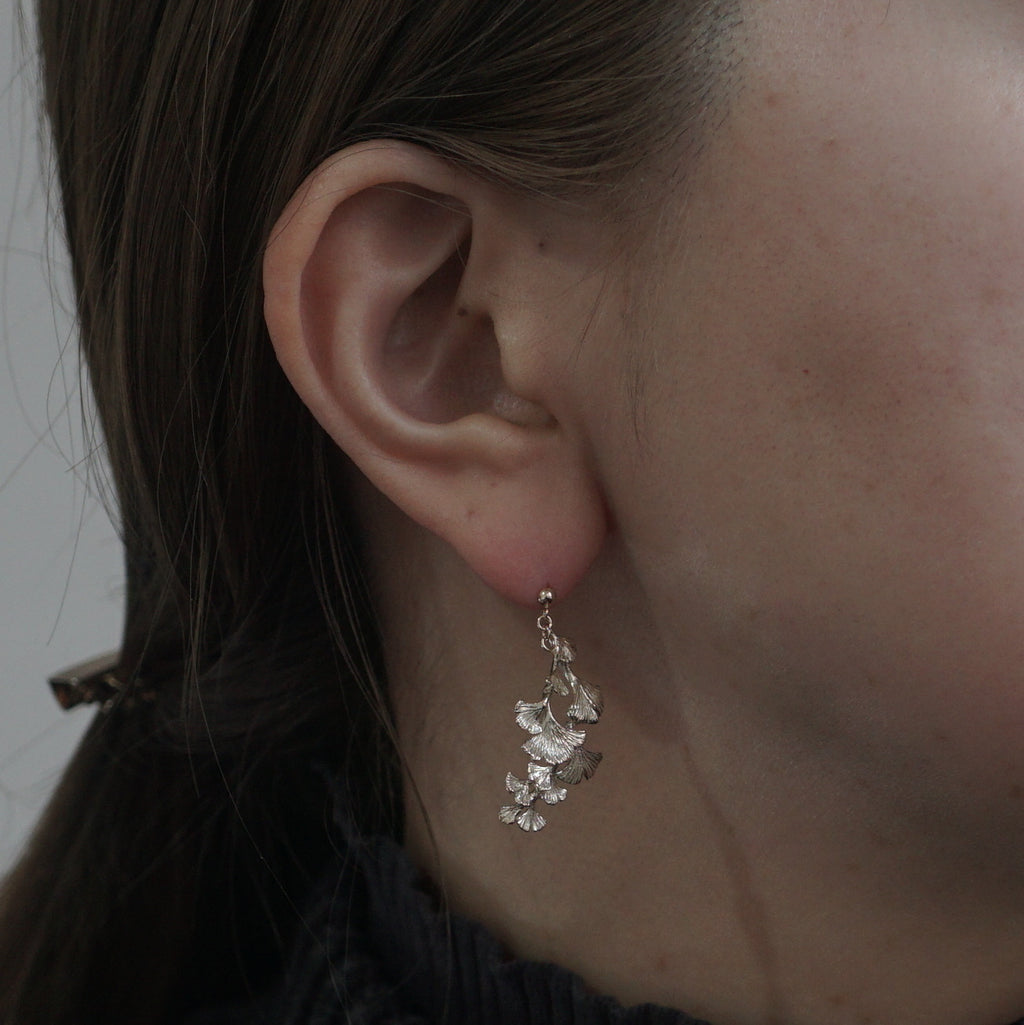 cocoon/イチョウピアスS (シルバー)