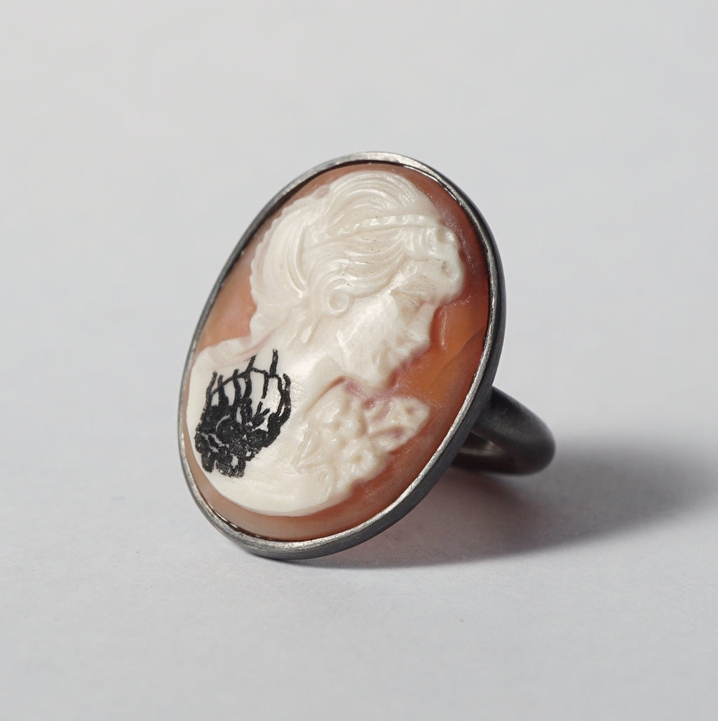 HIYU HAMASAKI / TATTOO CAMEO RING 1