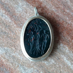 Maison de l’abeille / Intaglio ペンダントトップ ブラッドストーン「Adam＆Eve」SV×K9YG