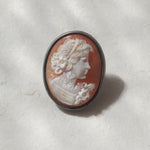 HIYU HAMASAKI / TATTOO CAMEO BROOCH 01