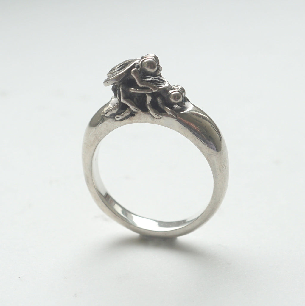 IN OUT DESIGN / Flies Ring