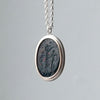 Maison de l’abeille / Intaglio ペンダントトップ ブラッドストーン「Adam＆Eve」SV×K9YG