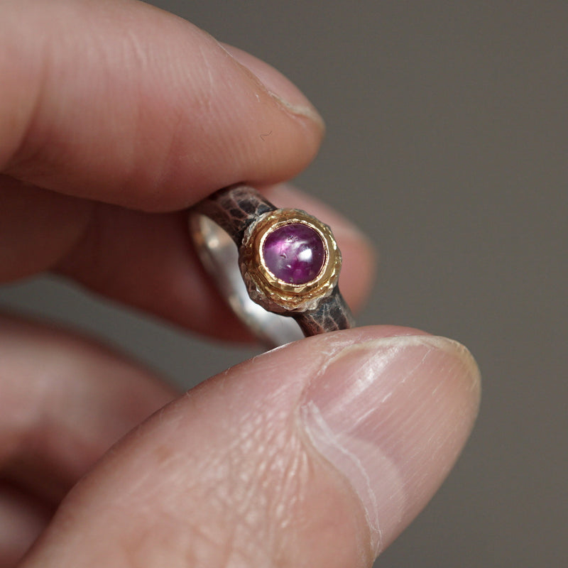 [Only posted at noon on November 4th] J&O SINRA / Star Sapphire Ring (SS-33)