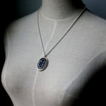 Maison de l’abeille / Intaglio ペンダントトップ ブラッドストーン「Adam＆Eve」SV×K9YG