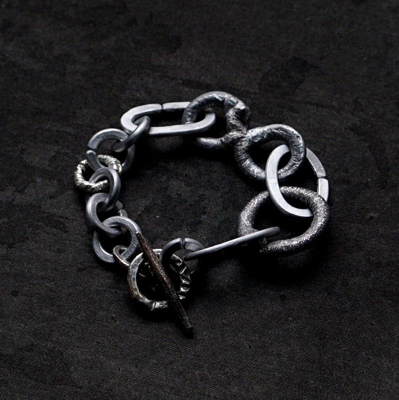 suzuki yuki / “You mean the world to me” 004