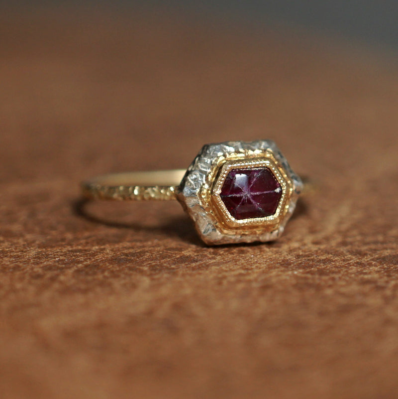 [Only posted at noon on November 4th] J&O SINRA / Trapicherby Ring (TR-29)