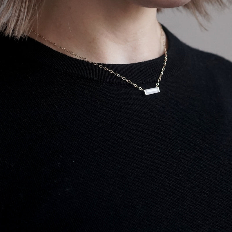 hatsuyume / necklace B K10YG white mother-of-mouth shell (n-0y-bs-wt)