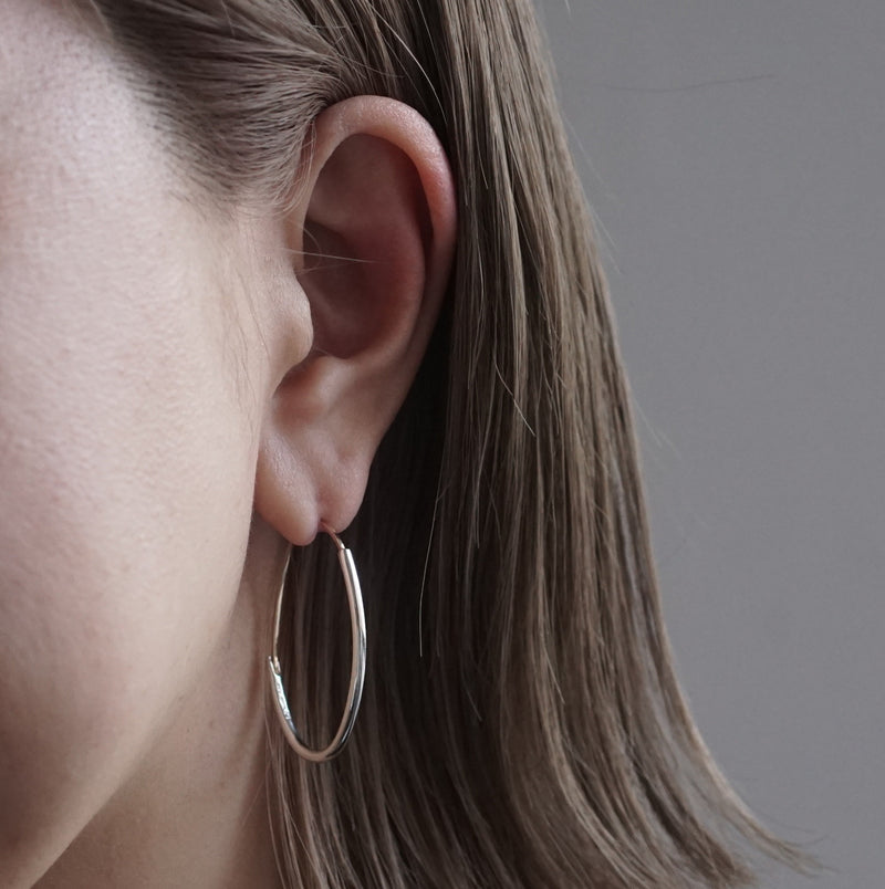 revie objects /〈GEOMETRIC〉Oval earring L/S（GE02-01/GE02-02）