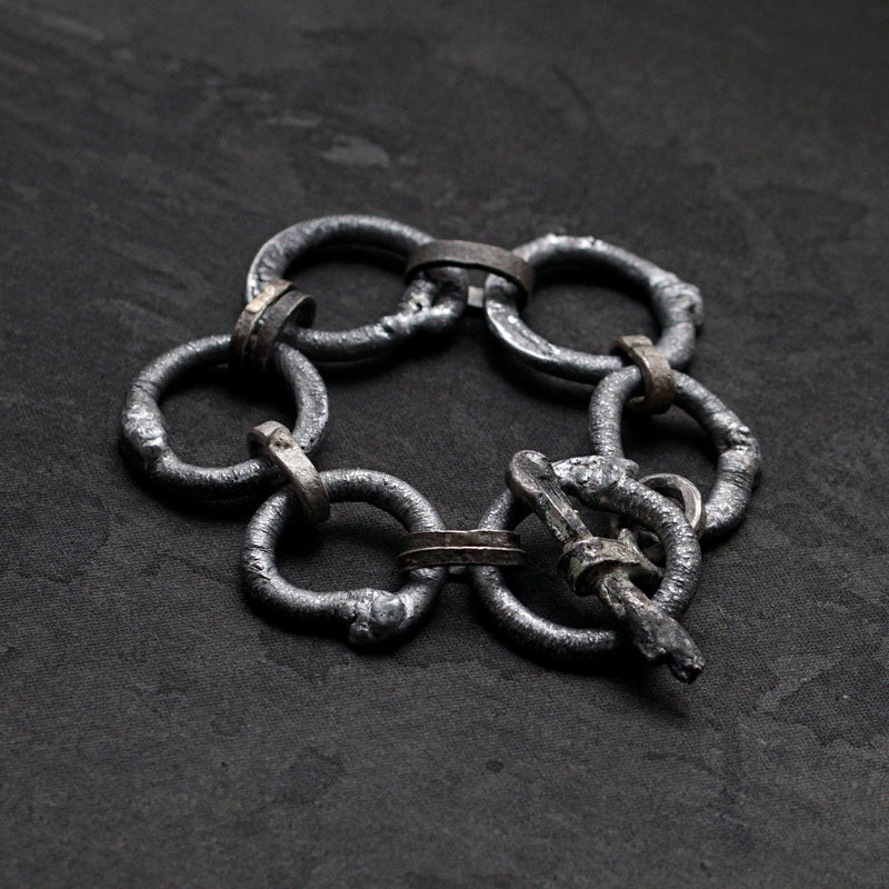 suzuki yuki / “You mean the world to me” 001