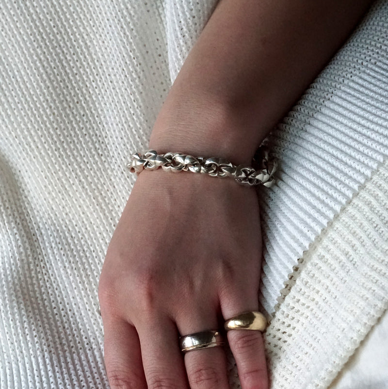 GIFTED / IMPLOSION SPUR CHAIN BRACELET RO τ3 – Fuligo / Fuligoshed