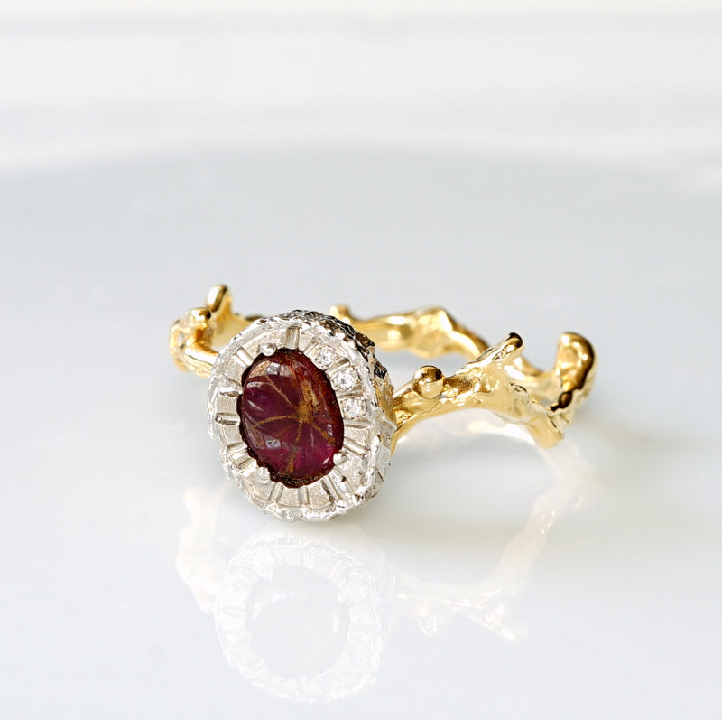 【-10/19限定】Curva ｙ Ruri JEWELRY/トラピッチェルビー・ダイヤモンドリング