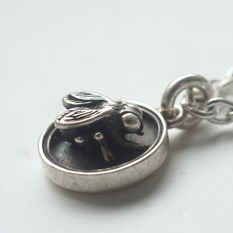 IN OUT DESIGN / Framed Fly Pendant