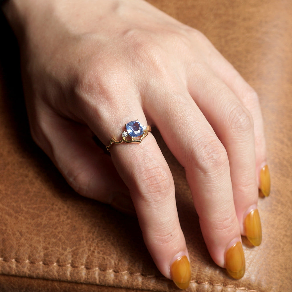 Kagann jewelry / Moroccan Taj ring サファイア