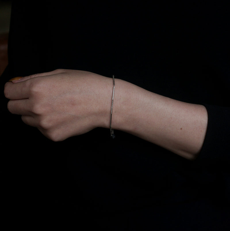 sussus. / LAVA bracelet