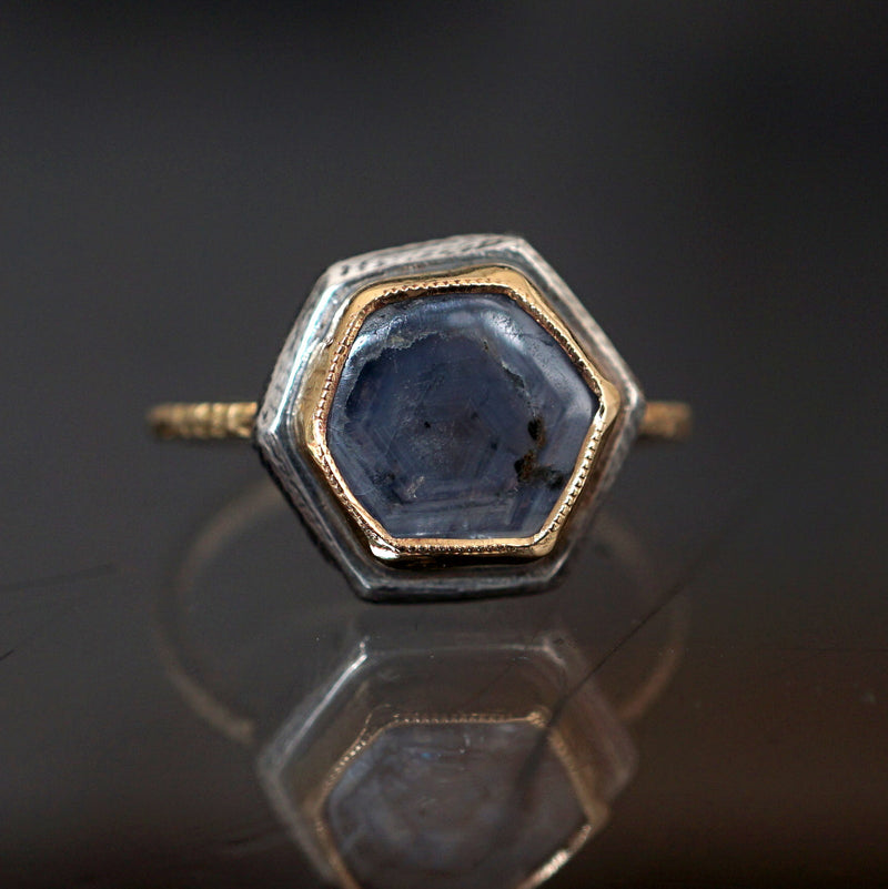 [Only posted at noon on November 4th] J&O SINRA / Natural sapphire ring (S-35)