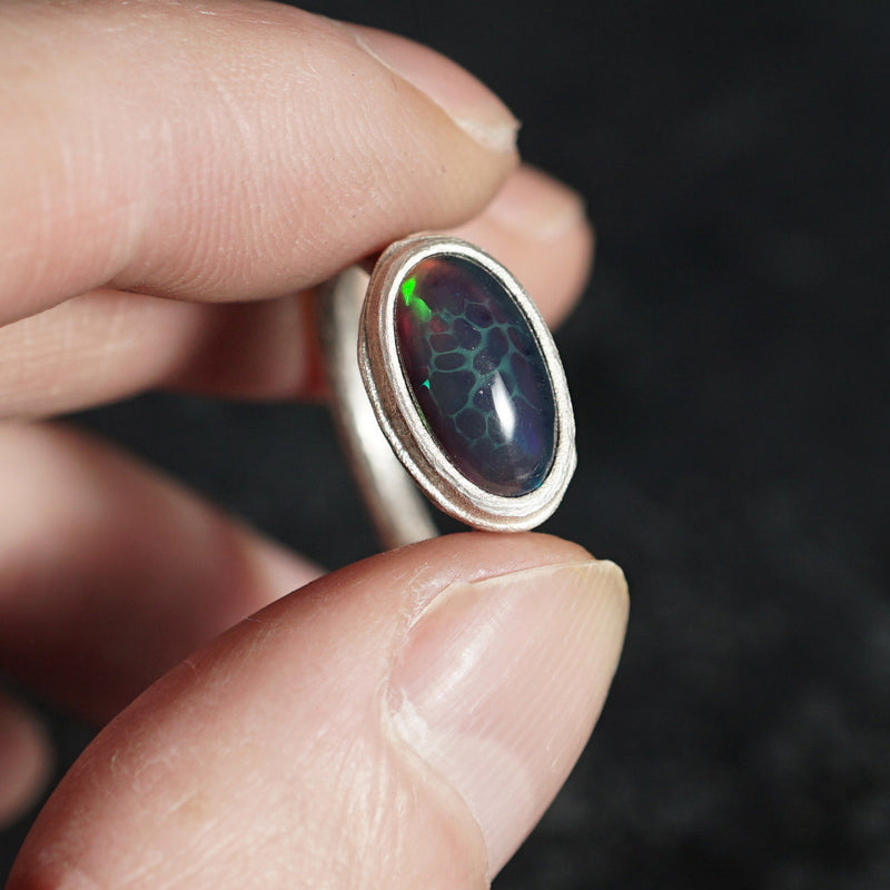 幅広のブラックオパールリング 幅広のブラックオパールリング