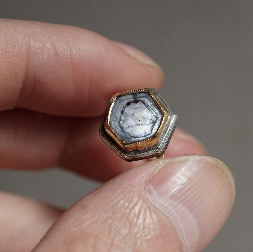 [Only posted at noon on November 4th] J&O SINRA / Natural sapphire ring (S-35)