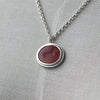 Maison de l’abeille / Intaglio ペンダントトップ アゲート「最古の壁画」SV×K9YG
