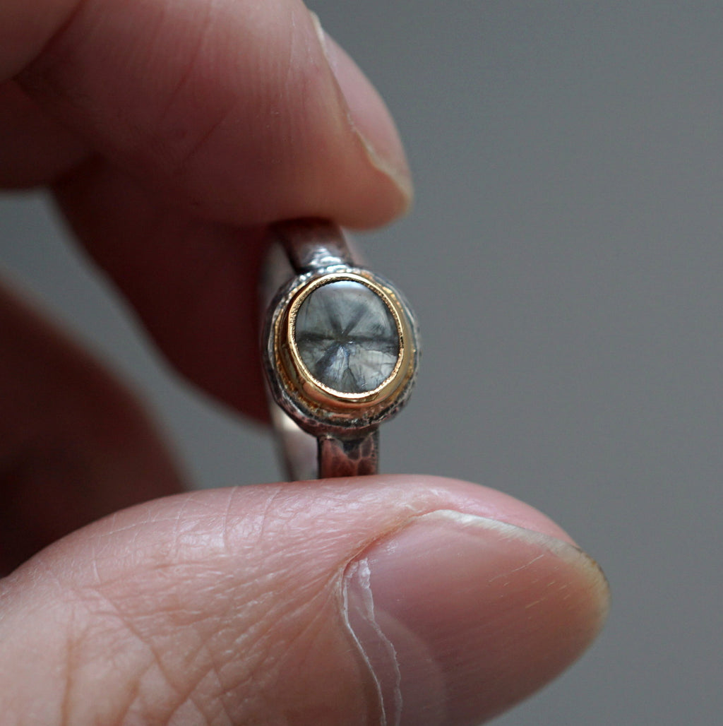 [Only available until 11/4 noon] J&O SINRA / Trapiche sapphire ring (TS-36)