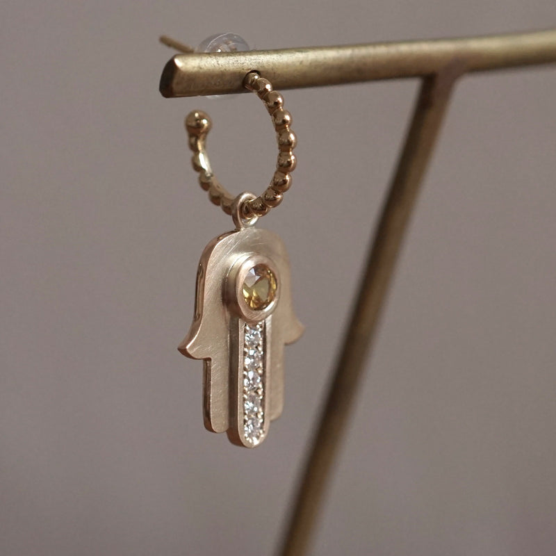 Kagann / K10 Khamsa charm イエローサファイア＆K18 Hoop Pierce
