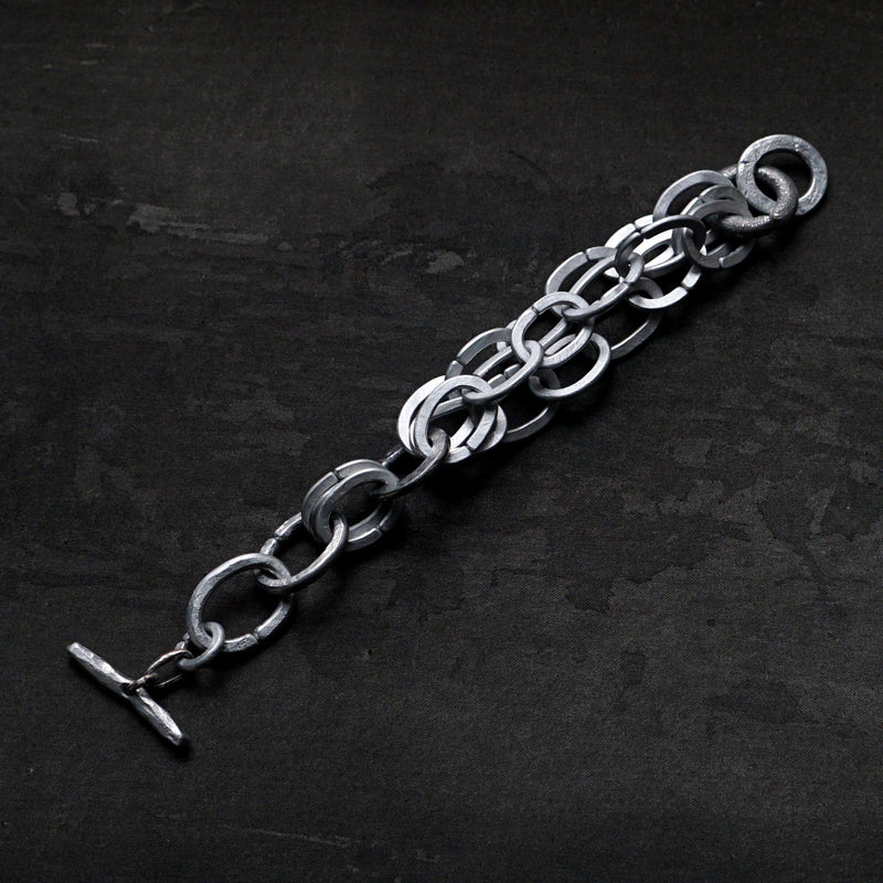 suzuki yuki / "Becomes blood, becomes flesh, becomes bones"