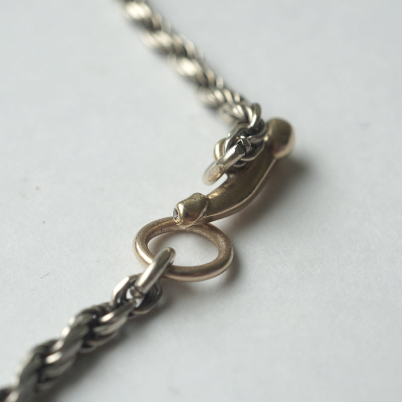 IN OUT DESIGN / K18YG Cherub Pendant Dia × K18YG Penis T-Bar Twist Chain Necklace