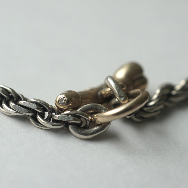 IN OUT DESIGN / K18YG Cherub Pendant Dia × K18YG Penis T-Bar Twist Chain Necklace
