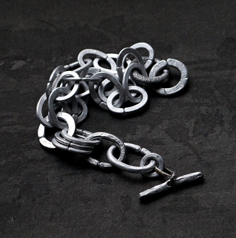 suzuki yuki / "Becomes blood, becomes flesh, becomes bones"