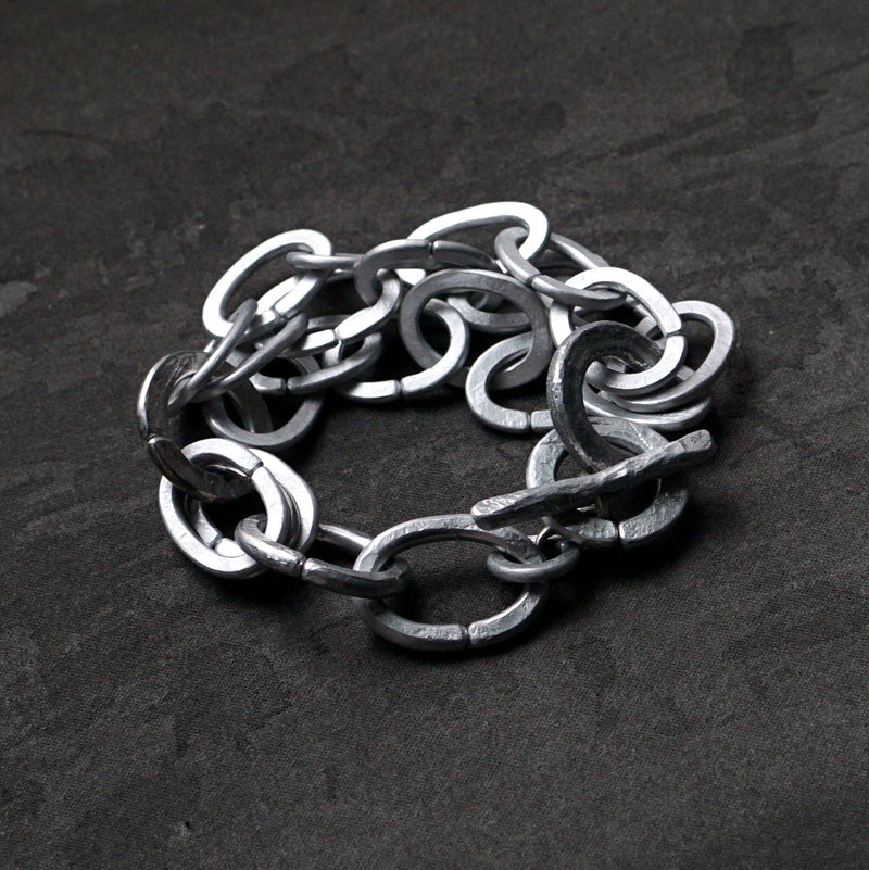 suzuki yuki / "Becomes blood, becomes flesh, becomes bones"