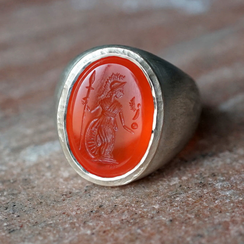 Maison de l'abeille / Intaglio Ring Carnelian "Athena" SV x K9YG