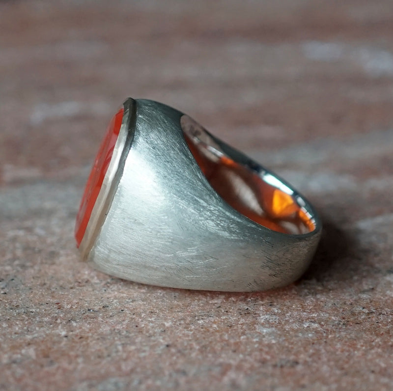 Maison de l'abeille / Intaglio Ring Carnelian "Athena" SV x K9YG